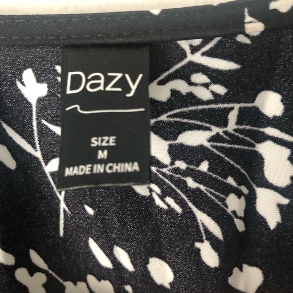 Dazy Elegant Black Floral Midi Dress With Ruffled Sleeves/Thick Lining
Size-M - Picture 3 of 10